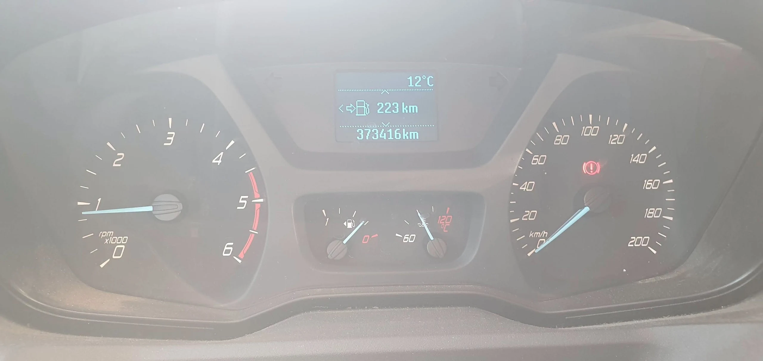 Kańczuga sprzedaje samochód pożarniczy Ford Transit — zdjęcie 8